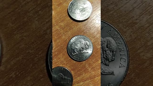 硬币,монеты, Coins,espèce,عُمْلَة,Metálico, Moneten, Monete смотреть онлайн