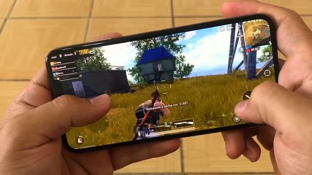 PUBG MOBILE en iPhone XS Max es ¡INCREÍBLE! смотреть онлайн
