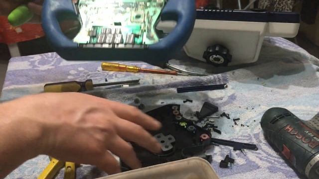Scrapping out a Williams F1 team gameing weel for scrap смотреть онлайн