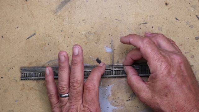 021: How To Scratch Build A Model Railroad Log Loading Ramp смотреть онлайн