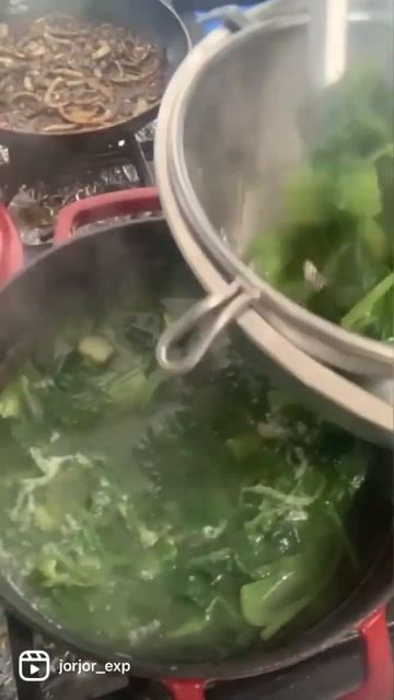 Don't Throw Away Your Wilted Greens! смотреть онлайн