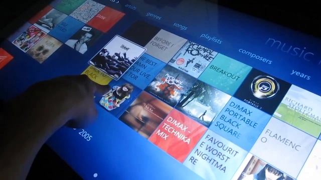 Windows 7 - Media Center on Mutitouch VFET 32inch смотреть онлайн