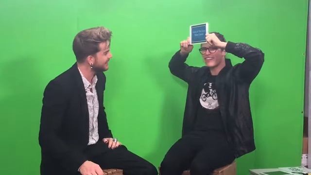 Adam Lambert's humming skills are on point! - iHeartRadioNZ смотреть онлайн