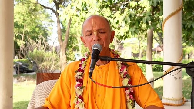 2024.04.17 - Лекция на Рамнавами (Говардхан) смотреть онлайн