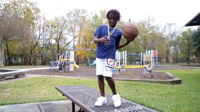 "Yeah It'z Me" "Up In Da Club" 50 cent remix. смотреть онлайн