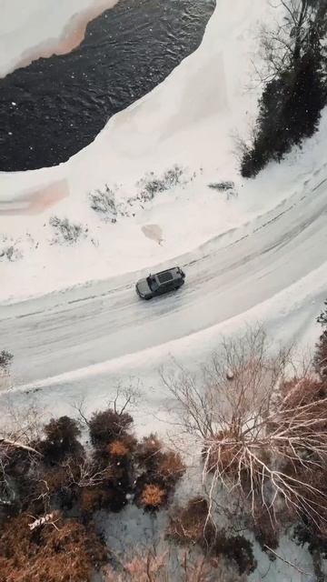 Автомобили TANK созданы, чтобы покорять любые дороги. смотреть онлайн