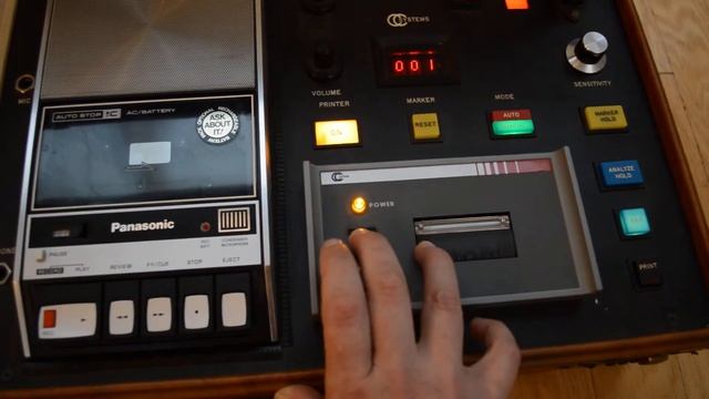 VSA Mark IX-P Voice Stress Analyzer 1980's Polygraph Lie Detector - TEST VIDEO