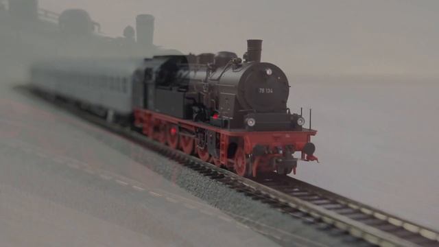 PIKO [V087] H0 Expert Dampflok BR 78 DB #50600 смотреть онлайн