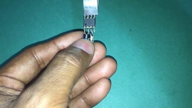 How to make fading effect LED circuit смотреть онлайн