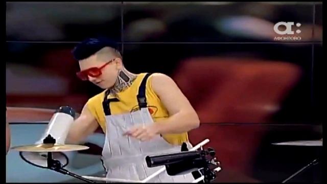 Шоу барабанщиков ZANOZZZA на передаче "Утренний кофе" смотреть онлайн