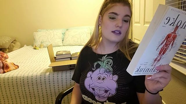 March Book Haul!! смотреть онлайн