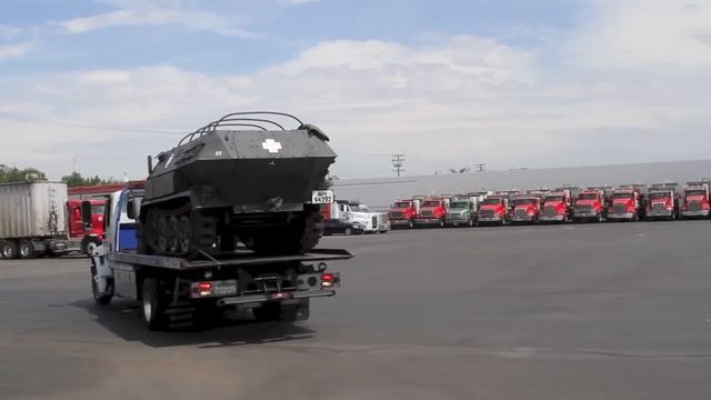 World War 2 German Hanomag Sd. Kfz. 251/6 Half-Track Being Delivered to New Home смотреть онлайн