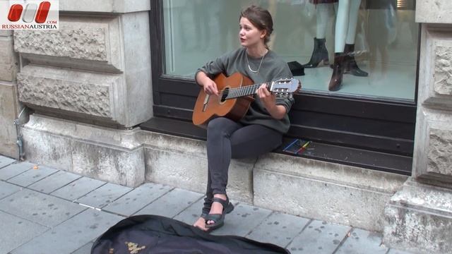 ★ Claudia (Austria). Guitar. Vienna Street Performers by RussianAustria (FHD) смотреть онлайн