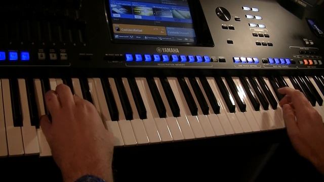 I'm A Fool To Want You on Yamaha Genos by Darren Jones смотреть онлайн