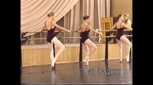 ШКОЛА СТУДИЯ КАЗАНЬ-КОМБИНАЦИЯ БАТМАН ФОНДЮ У ПАЛКИ-