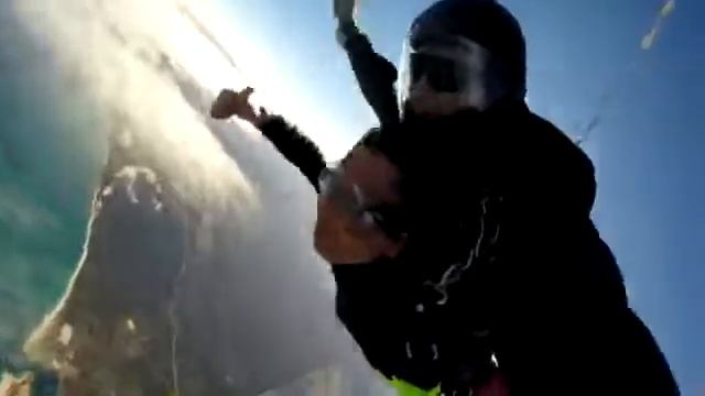 Tandem Skydiving Video - Skydive Jurien Bay - Lingling Cao смотреть онлайн