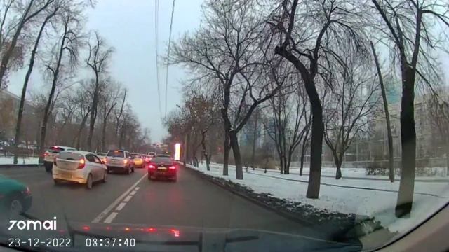 23.12.2022 Алматы Абая движение по ОТ 674LRB02