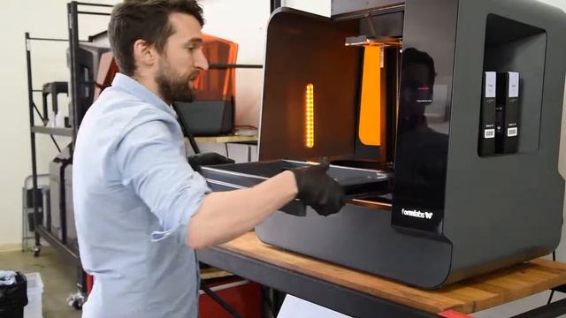 Formlabs Form 3L - How to change the Resin Tank and Resin Cartridges смотреть онлайн