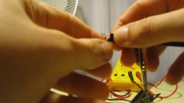 Costruzione cavo a Y - stereo a 2 mono - insert - stick - DIY assemblaggio смотреть онлайн