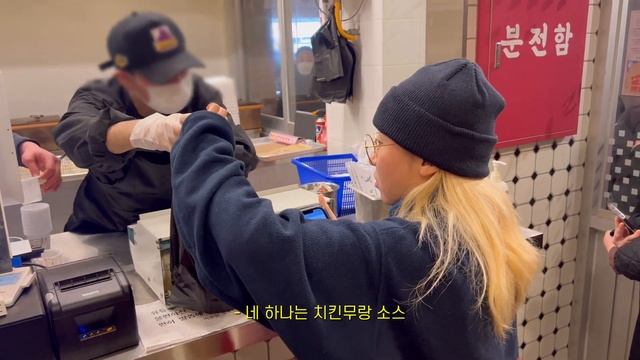 백종원 예산시장 나도 갔다! 전통시장 살리기 프로젝트 | 코저트 브이로그 Cossert Vlog смотреть онлайн