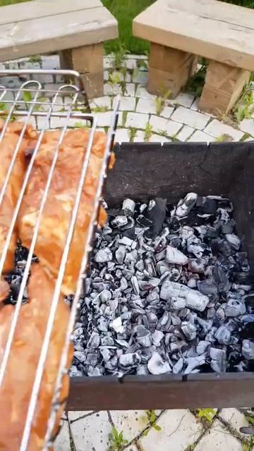 РЁБРЫШКИ НА ДАЧЕ: СМОТРЕТЬ СО ЗВУКОМ смотреть онлайн