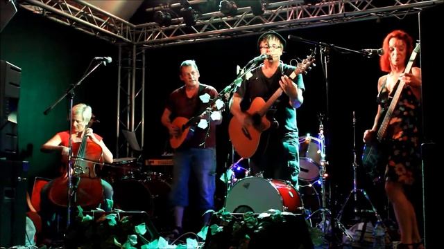 Feast of Folk #2 - King's Gambit, Harmonica bit смотреть онлайн