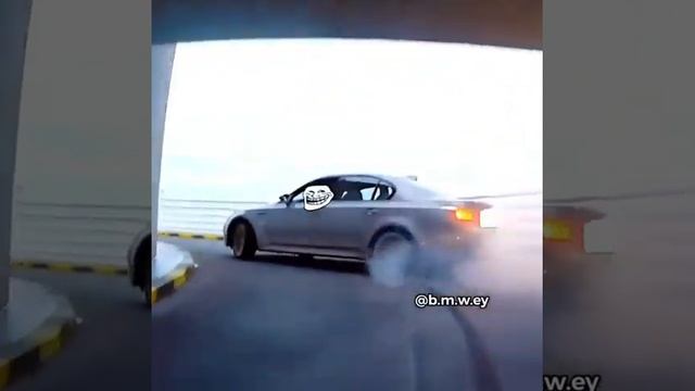 BMW M5 E60 Drift❤️ смотреть онлайн