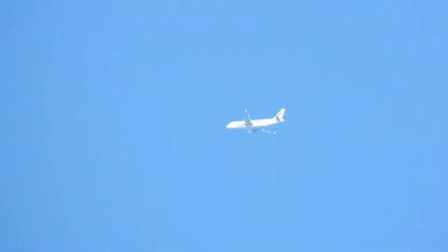 Finnair A320 214 Reg OH LXD BER Helsinki ca 3300m ca 650kmh 20 06 2022 смотреть онлайн