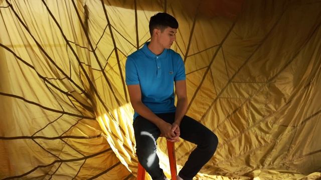 North Face / Calvin Klein / Lacoste X McKenna Man смотреть онлайн