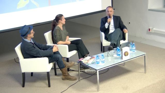 "El futuro es vegetal" Encuentro sobre plantas entre Stefano Mancuso y Aina S. Erice смотреть онлайн