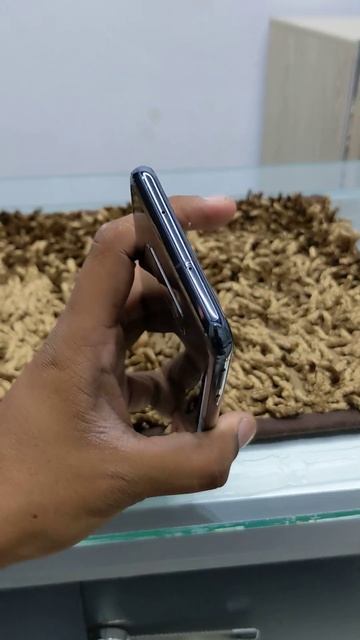 Samsung S10e Review. смотреть онлайн