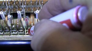 Как заменить ПРУЖИНУ на Вашей гармони или баяне,  если она лопнула    001