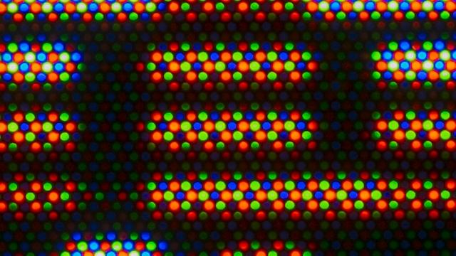 Link Macro of Shadow Mask on PanasonicBT H1390Y in 4K смотреть онлайн