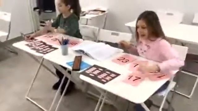 English Class - упражнение на скорость. Ментальная арифметика смотреть онлайн