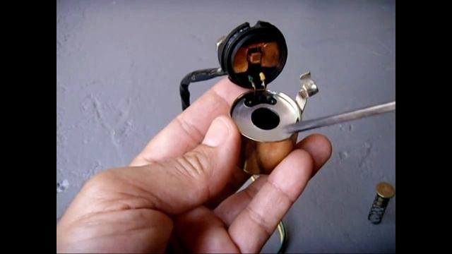 GY6 Starter Solenoid Testing, Disassembly & Repair смотреть онлайн