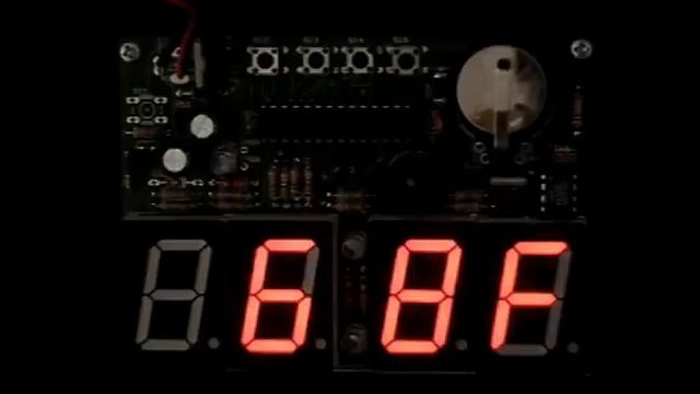 LED 7-Segment Four Digit Real Time Clock (Date and Time) and Temperature Display. смотреть онлайн