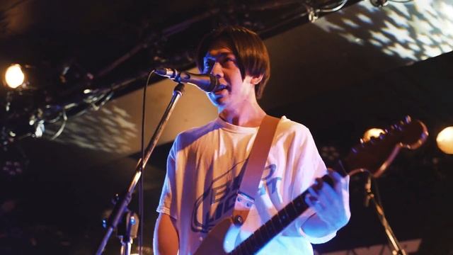 Tomato Ketchup Boys「Revolution Summer」(Official Music Video) смотреть онлайн