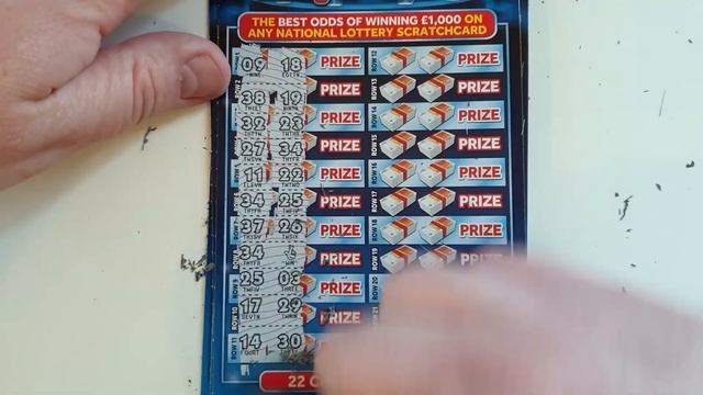 Another new £5 lottery scratch card. Reviewed are 6 of the new Full of £1000's Lotto Scratch Ticket смотреть онлайн