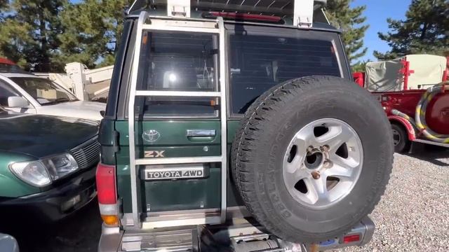 Стоянка с грузовиками. Япония ч.3