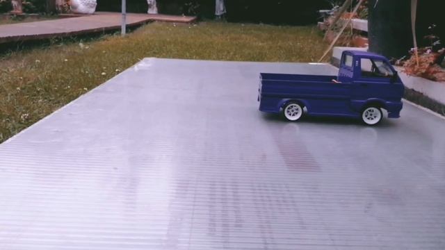 Bit of drifting with the wpl d12 custom смотреть онлайн