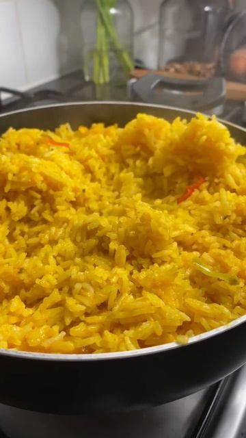 Nothing beats some freshly made pumpkin rice. So fluffy and delicious #shorts смотреть онлайн