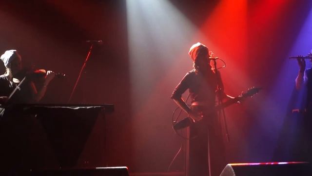 Немного Нервно - Я выйду из тела @ Glastonberry 14.10.2019 смотреть онлайн