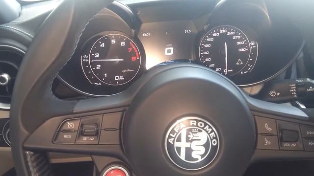 New Alfa Romeo Giulia qv смотреть онлайн