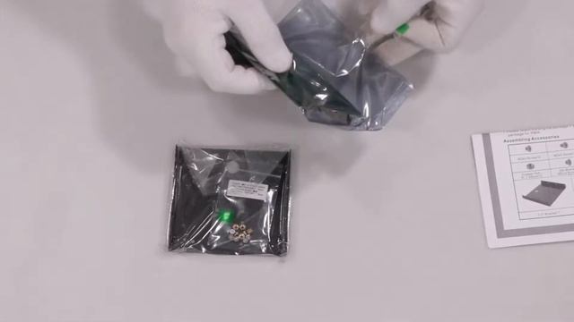 Unboxing IcyBox Converter M.2 SSD-1xSATA III IB-CVB517M2 смотреть онлайн