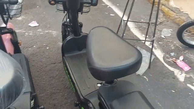 COMPRANDO MOTOS, SCOOTERS Y BICICLETAS ELECTRICAS EN GRAU смотреть онлайн