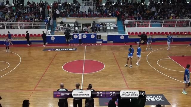İzmit Belediyespor - Alanya Belediyespor Antalya Güneşi GSK TKBL Playoff Final смотреть онлайн