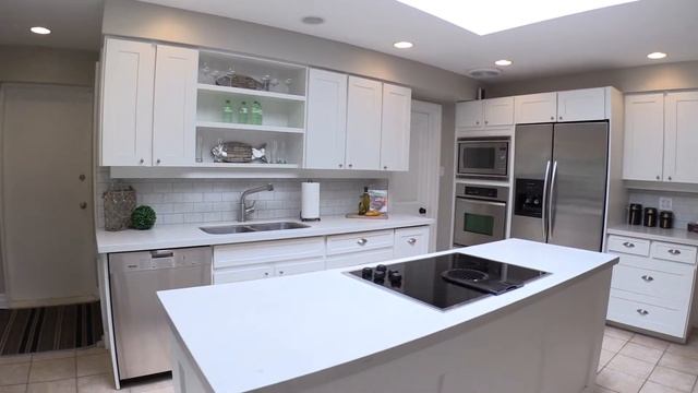 1564 Merrow Road Mississauga | (c) 1988 - 2017 Axiom Productions смотреть онлайн