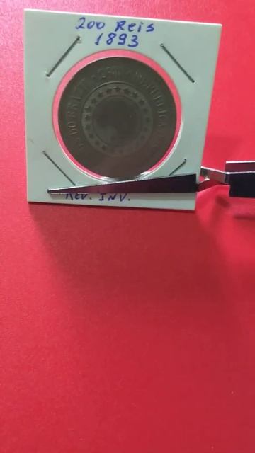 Moeda 200 Réis 1893 Reverso Invertido смотреть онлайн