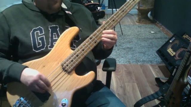 Tiesto - Adagio Fror Strings - Bass Looper Solo смотреть онлайн