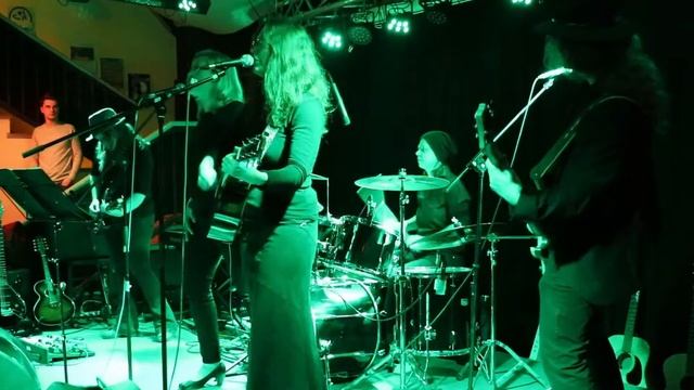 Dreams by Köbel & Herz Live 2019 (Cranberries Cover) смотреть онлайн